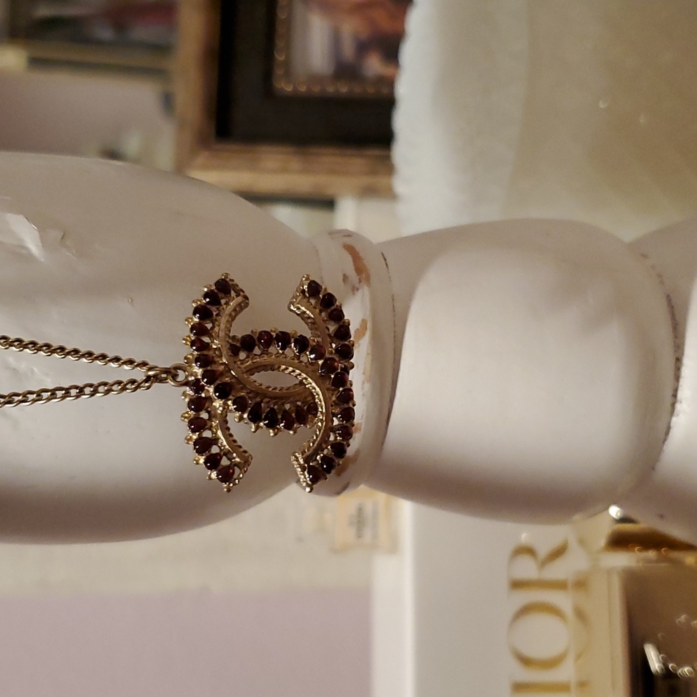 Authentic Chanel Necklace - Picture 5 of 6